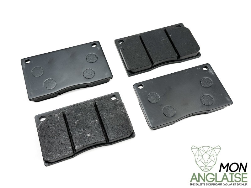 Jeu de plaquettes de frein avant (4 pistons) Jaguar XJ Série 3 de 1978 à 1992 Référence OE : JLM1510