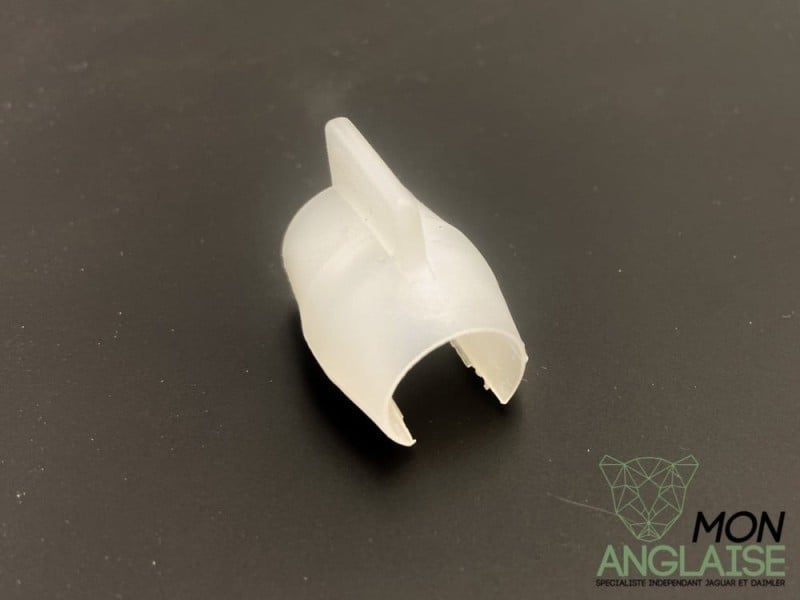 Pince de câble de frein à main Jaguar XJ8 1998-2002 | CCC5644