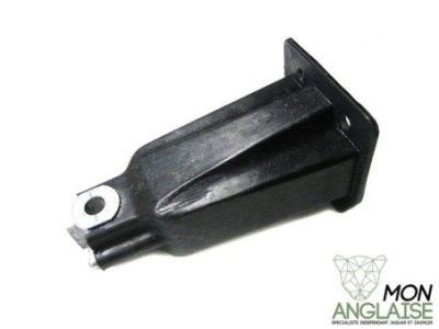 Support de pare-choc avant Jaguar XJ8 de 1998 à 2002 Référence OE : BEC25563