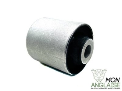 Silentbloc de triangle arrière inférieur Jaguar XJ X350 de 2003 à 2009 Référence OE : C2C3958SB