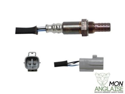 Sonde lambda d'oxygène supérieure Jaguar XK8 de 1996 à 1998 Référence OE : LJA1682AE