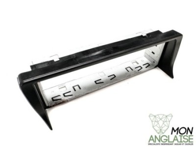 Adaptateur autoradio standard Jaguar X300 de 1995 à 1997 Référence OE : ADAPTX300