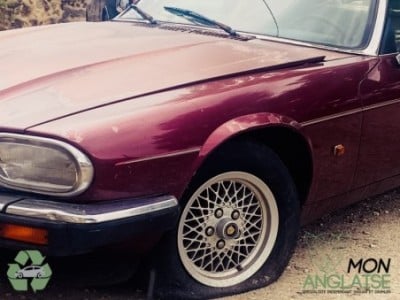 Aile avant gauche Jaguar XJS de 1991 à 1993 Référence OE : BHC1813