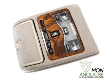 Console de toit beige avec ouverture de porte de garage Jaguar X300 de 1995 à 1997 Référence OE : BEC26587AGDV