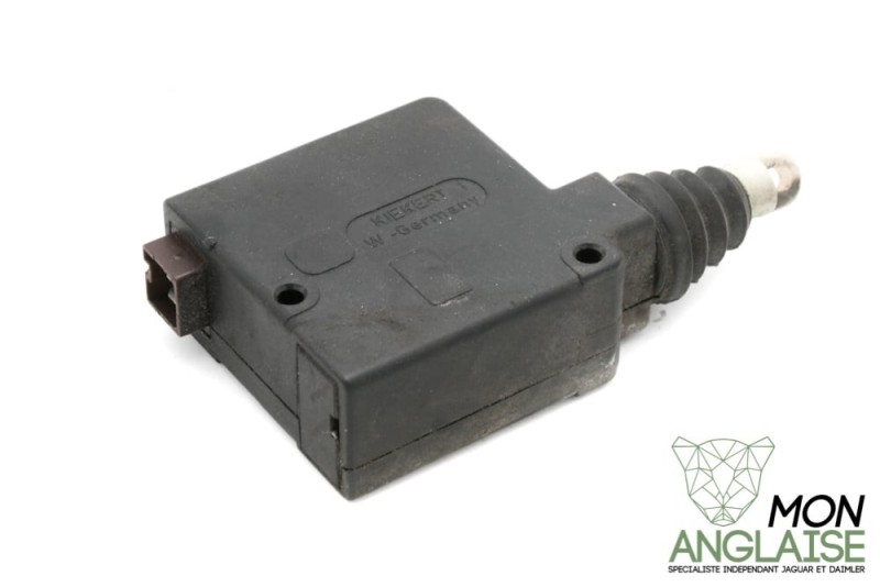 Moteur de serrure de coffre Jaguar X300 1995-1997 | BDC7550