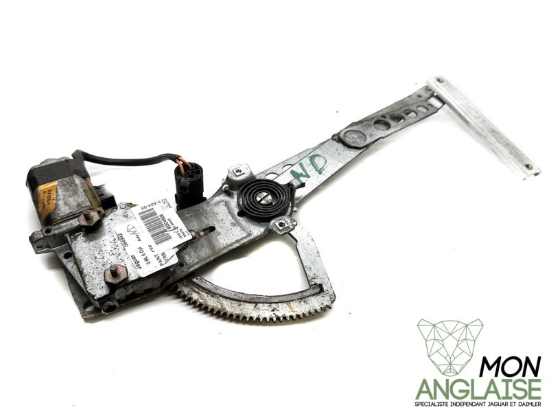 Lève vitre avant droite Jaguar XJ40 1986-1990 | BDC4528