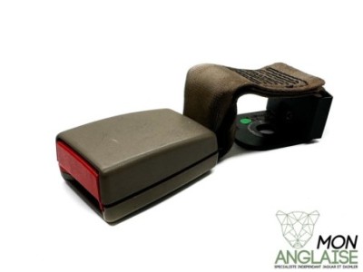 Boucle de ceinture centrale arrière sable Jaguar XJ X350 de 2003 à 2004 Référence OE : C2C8875AEK