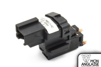 Module de commande de volant chauffant Jaguar XJ X350 de 2003 à 2009 Référence OE : C2C7505