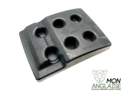 Protection de traverse avant droite Jaguar X-Type de 2003 à 2009 Référence OE : C2S23015