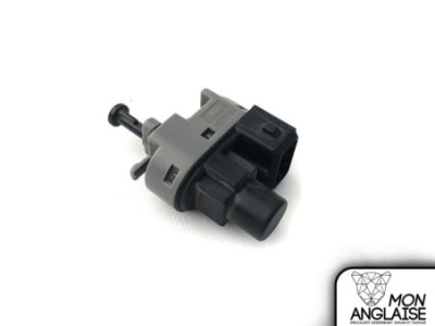 Interrupteur de feu stop Jaguar X-Type 2001-2006 | C2S3680
