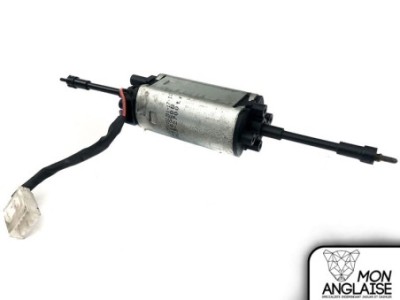 Moteur d'avancée et de recul de siège Jaguar X300 de 1995 à 1997 Référence OE : GNA4710CB