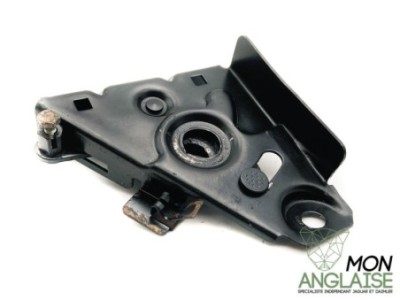Loquet de capot droite Jaguar XJ40 de 1986 à 1994 Référence OE : HNA2400AA