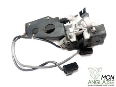 Serrure arrière droite Jaguar XJ40 de 1993 à 1994 Référence OE : GMB2550AA