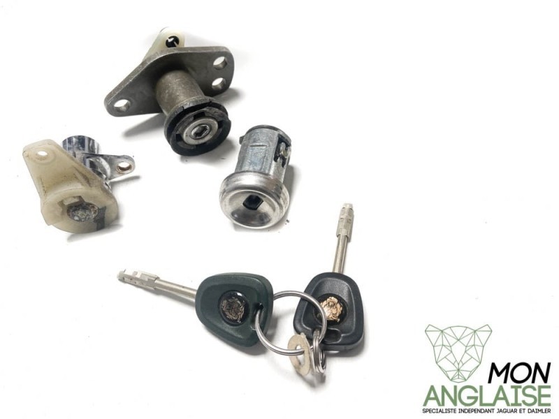 Ensemble barillets avec 2 clés LHD - FR Jaguar XK8 1996-2006 | ENSXK8LHD