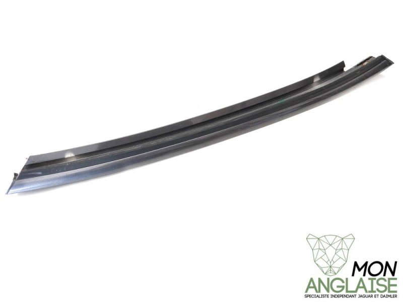 Arrêtoir de joint de pare brise montant A droite Jaguar XK8 1996-2006 | HJE7708AA