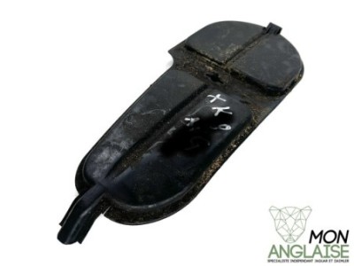 Panneau d'accès ampoule de projecteur droite Jaguar XK8 1996-2006 | HJA4582AD
