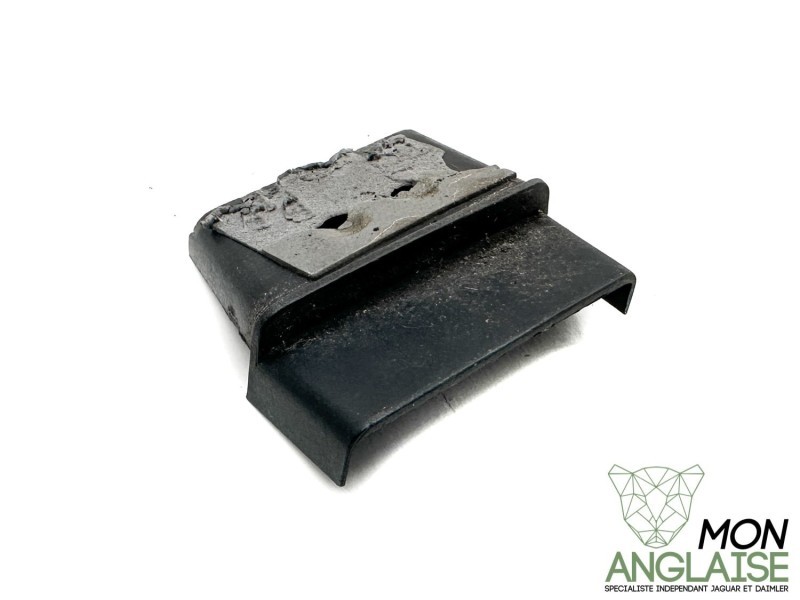 Fixation inférieur de montant de finition gauche Jaguar X300 1995-1997 | HNA6081FIX