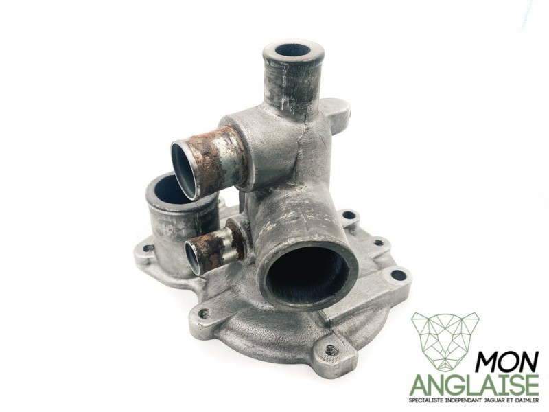 Corps de pompe a eau Jaguar XJ40 1986-1992 | EBC8552