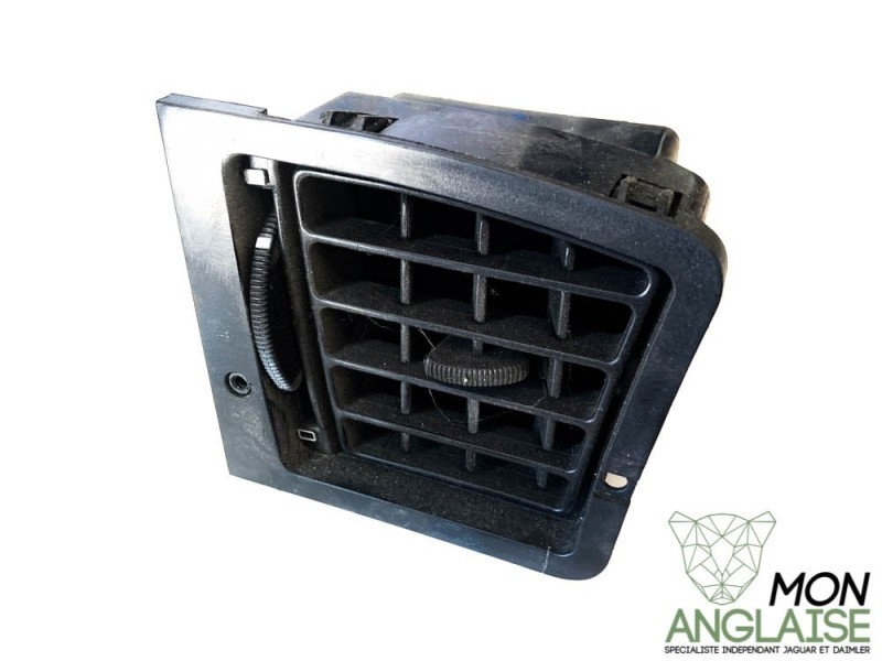 Aérateur de tableau de bord droite Jaguar XJ40 1986-1994 | GMB6720AALEG