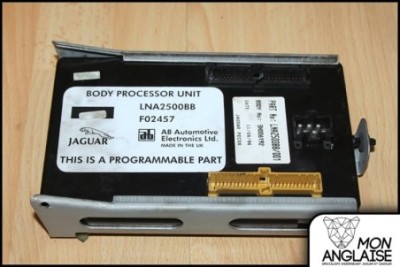 Module de carrosserie Jaguar X300 de 1995 à 1997 Référence OE : LNA2500BB
