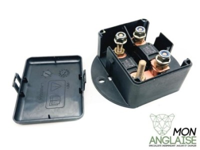 Module de protection de boite à fusibles Jaguar XJ8 de 1998 à 2000 Référence OE : LJA2850BE