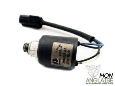 Manocontact trinary de climatisation Jaguar XJ40 1993-1994 | LMB7657AA
