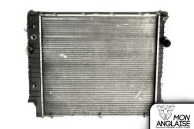 Radiateur de refroidissement Jaguar XJ8 de 1998 à 2002 Référence OE : MNC4190AH