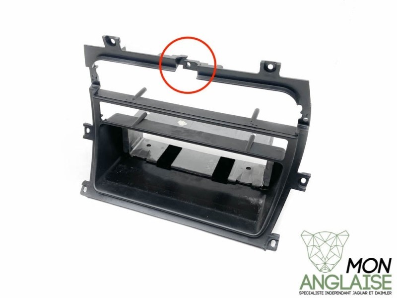Entourage et support d'autoradio Jaguar X300 1995-1997 | LNA6318AA