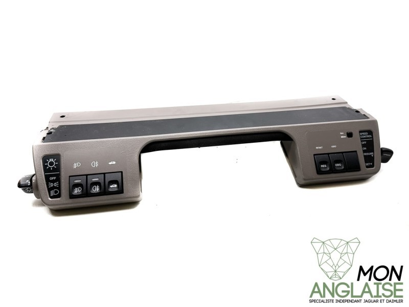 Panneau d'interrupteur de tableau de bord Jaguar X300 1995-1997 | LNA6000BBAGD