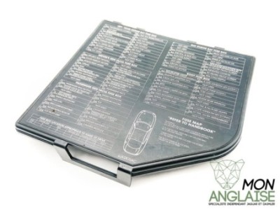 Couvercle de boite à fusible Jaguar XJ8 1998-2002 | LNC2870AB