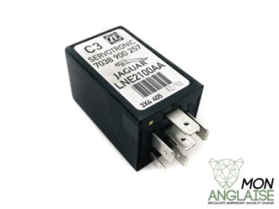 Relais module de commande de direction Jaguar XJ8 1999-2002 | LNE2100AA