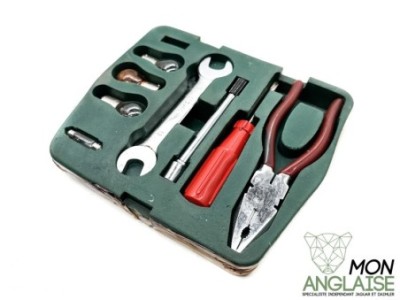 Set d'outils sous capot Jaguar XJ8 1998-2002 | MNC6300AB