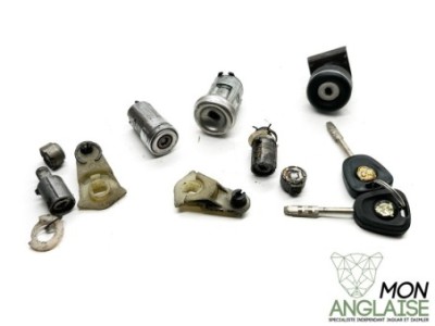Ensemble barillets avec 2 clés Jaguar XJ40 1990-1994 | LOTBARXJ4