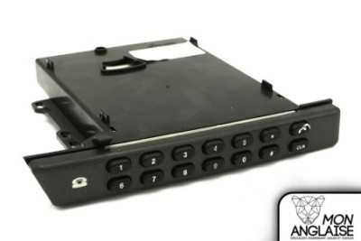 Clavier numéroteur noir Jaguar S-Type de 1999 à 2002 Référence OE : XR818823LGR