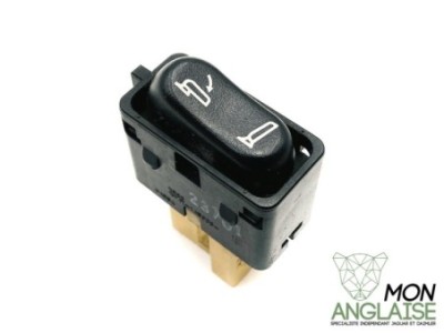 Bouton de repliage de rétroviseur Jaguar S-Type de 1999 à 2002 Référence OE : XR82117