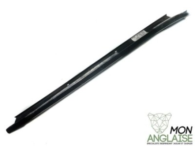 Montant de finition de pare-brise gauche Jaguar S-Type 1999-200475 | XR842457