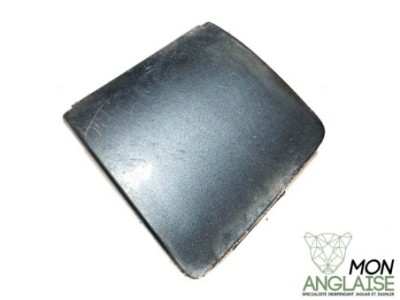 Cache oeil de remorquarge Jaguar S-Type de 1999 à 2004 Référence OE : XR87650XXX