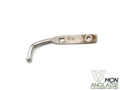 Support de montage d'échappement arrière droite Jaguar XF de 2008 à 2015 Référence OE : C2Z21927