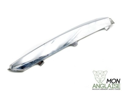 Chrome de pare choc avant droite Jaguar XF de 2008 à 2015 Référence OE : C2Z3847