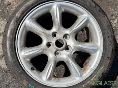 Jante Asteroid 18“ Jaguar XJ8 de 1998 à 2002 Référence OE : MNF6118ABJ802