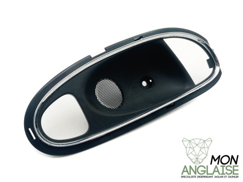 Entourage de poignée int gauche avec mémoire Jaguar XJ X350 2003-2009 | C2C5127