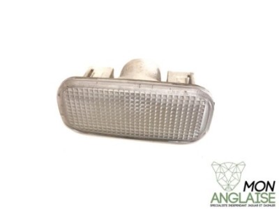 Lampe de coffre Jaguar XJ8 de 1998 à 2002 Référence OE : LNA5380BA