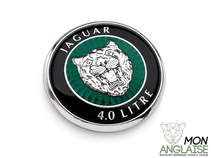 Badge 4.0L capot pare choc Jaguar XK8 1996-2002 | HJE5900AA