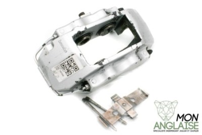 Étrier de frein avant droite Brembo® Jaguar XJ X350 de 2003 à 2005 Référence OE : C2C11657
