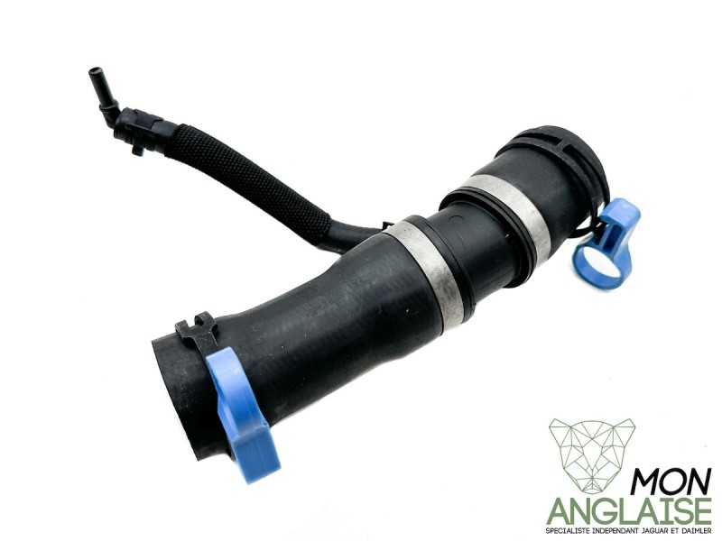 Tube de sortie d'eau à logement de thermostat Jaguar F-Type de 2014 à 2024 Référence OE : C2Z28258