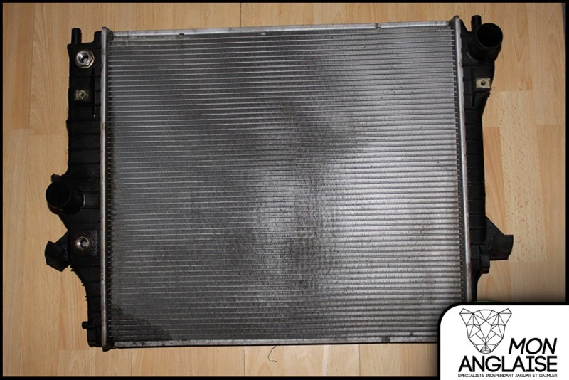 Radiateur de refroidissement (BVA) Jaguar New XJ de 2010 à 2009