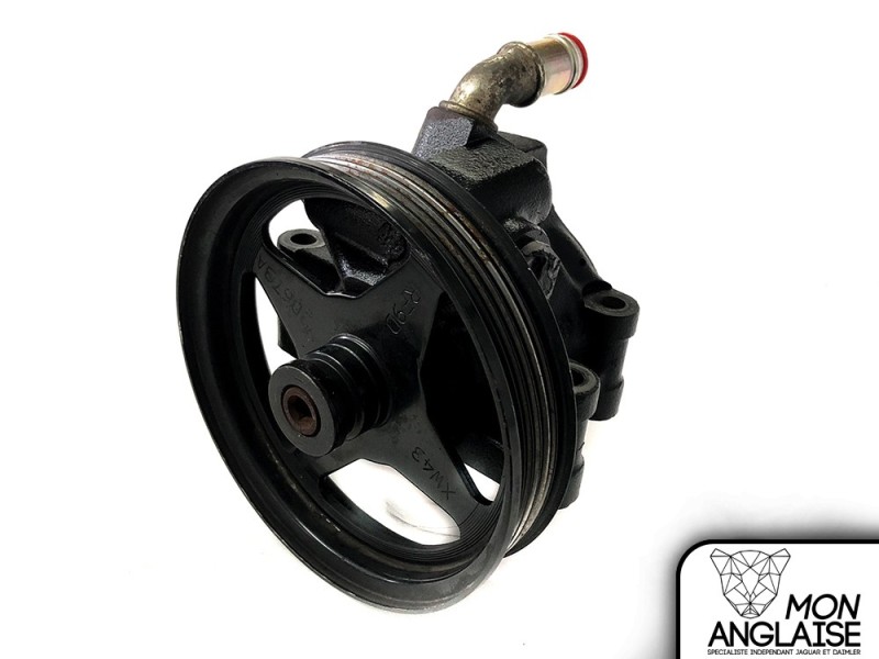 Pompe de direction assistée Jaguar S-Type de 1999 à 2000 Référence OE : XR814952