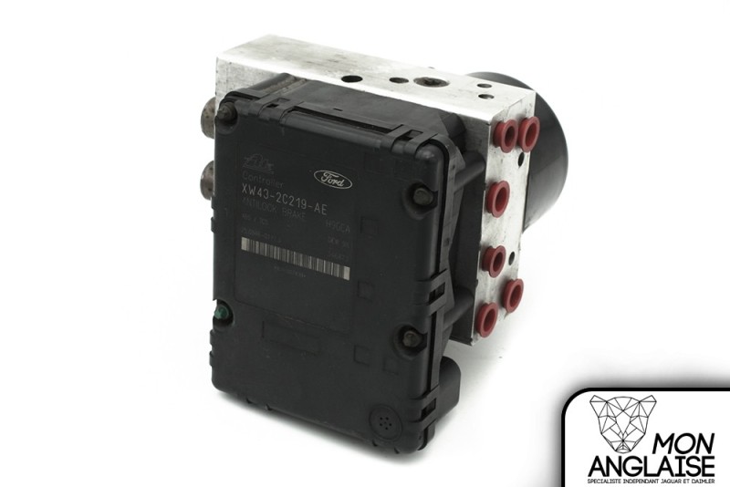 Module de commande ABS Jaguar S-Type de 1999 à 2002 Référence OE : XR829968