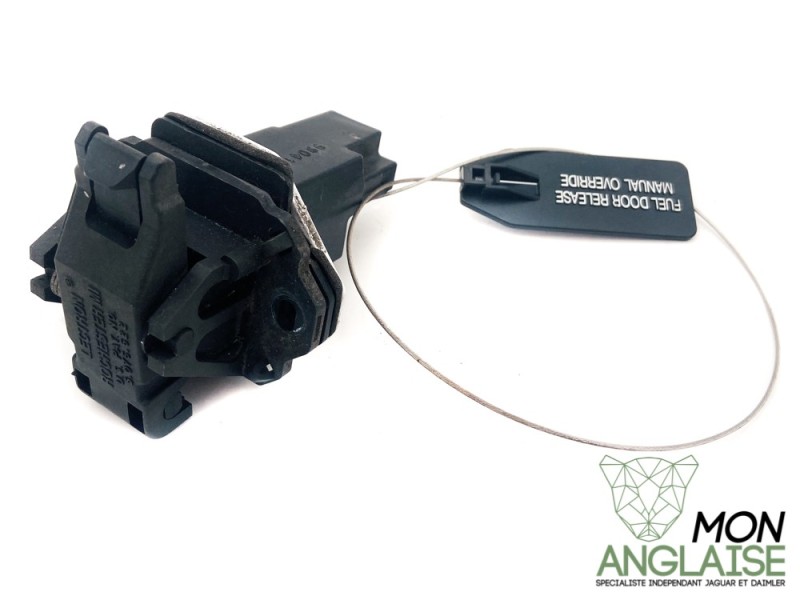 Loquet de volet de remplissage carburant Jaguar S-Type de 1999 à 2004 Référence OE : XR857477