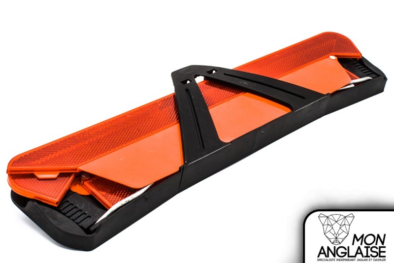 Triangle de signalisation Jaguar X-Type de 2001 à 2009 Référence OE : C2C33010